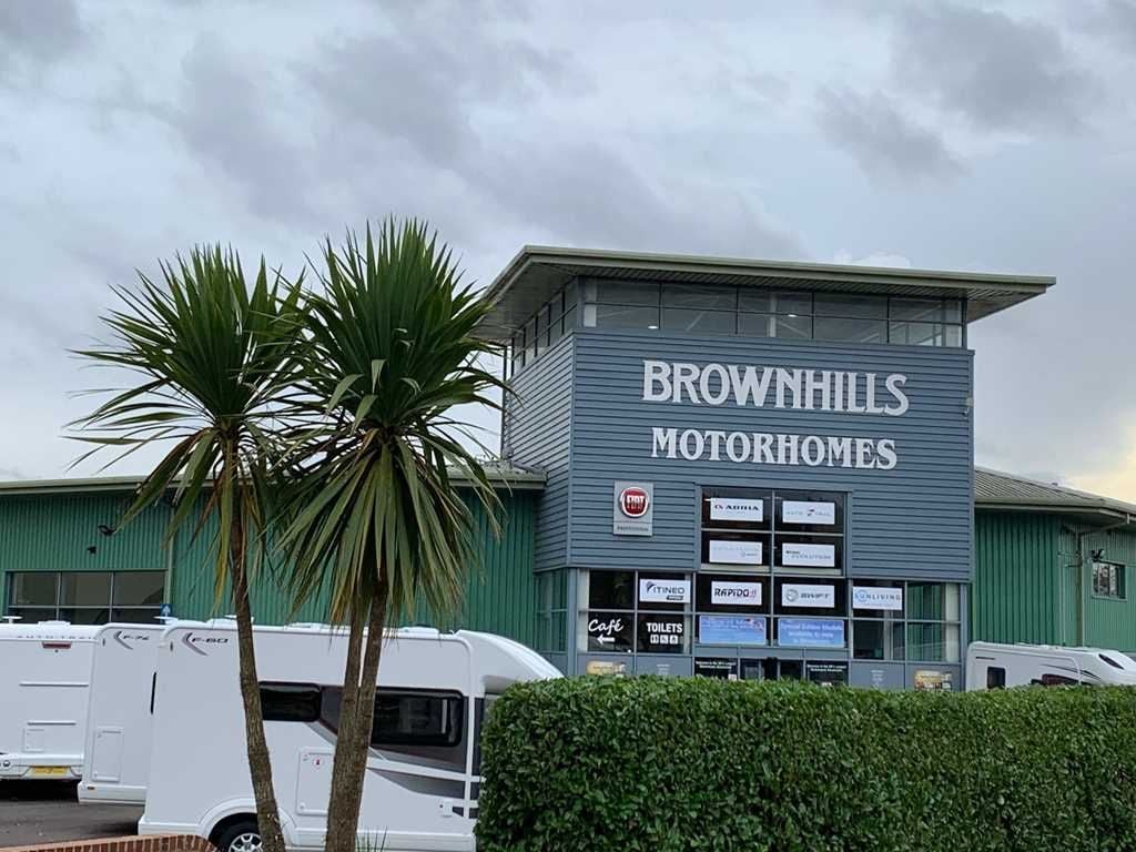 Brownhills Motorhomes A1 A46 Newark Ng24 2ea